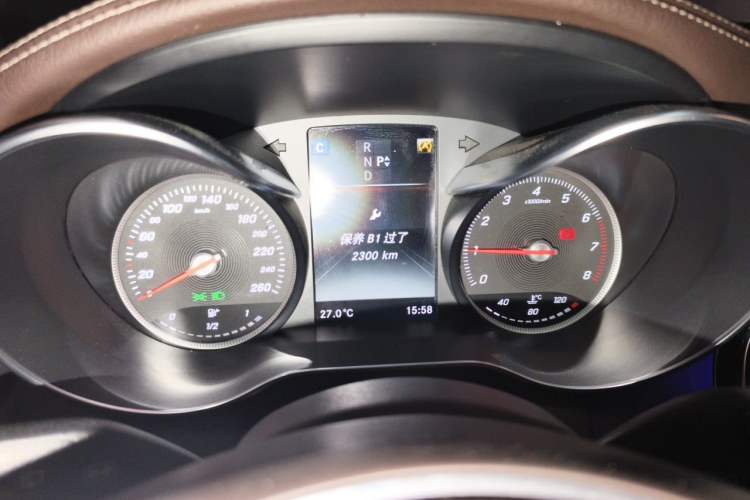Used Mercedes-Benz GLC 2017 GLC 260 4MATIC Dynamic Edition Instrument Cluster