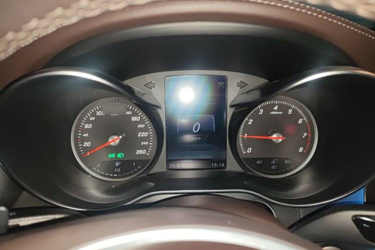 Used Mercedes-Benz GLC 2017 GLC 300 4MATIC Sport Edition Instrument Cluster