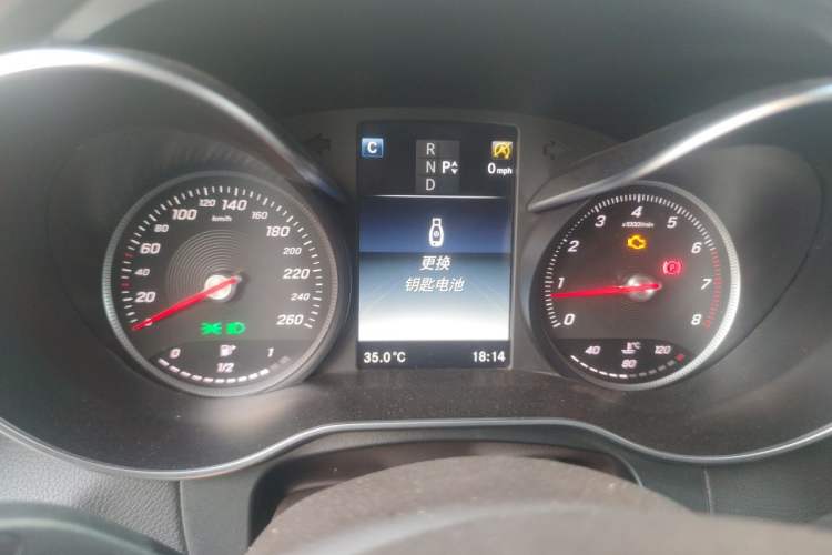 Used Mercedes-Benz GLC 2017 GLC 260 4MATIC Luxury Model Instrument Cluster