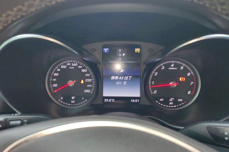 Used Mercedes-Benz GLC 2017 GLC 300 4MATIC Sport Edition Instrument Cluster