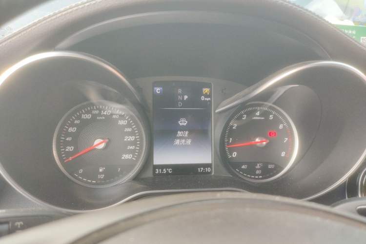 Used Mercedes-Benz GLC 2017 GLC 260 4MATIC Luxury Model Instrument Cluster