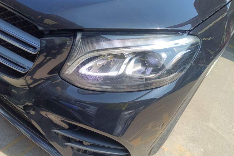 Used Mercedes-Benz GLC 2017 GLC 260 4MATIC Luxury Model Left Front Headlight
