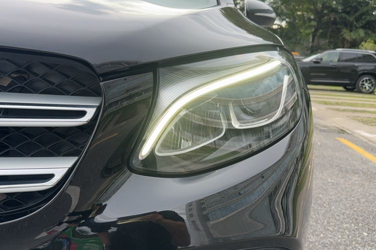 Used Mercedes-Benz GLC 2017 GLC 260 4MATIC Dynamic Edition Left Front Headlight