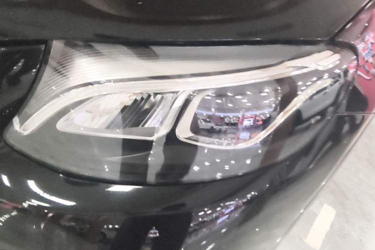Used Mercedes-Benz GLC 2017 GLC 260 4MATIC Luxury Model Left Front Headlight