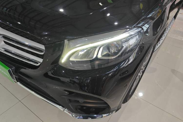 Used Mercedes-Benz GLC 2017 GLC 260 4MATIC Dynamic Edition Left Front Headlight