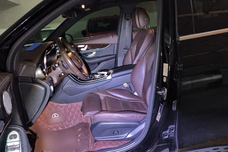 Used Mercedes-Benz GLC 2017 GLC 260 4MATIC Luxury Model Left Front Seat