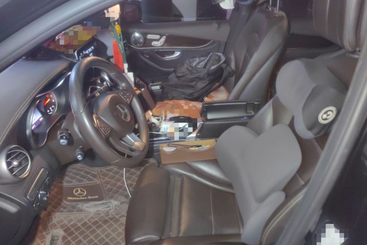 Used Mercedes-Benz GLC 2017 GLC 260 4MATIC Dynamic Edition Left Front Seat