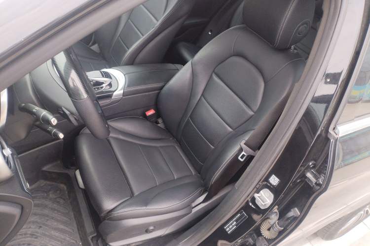 Used Mercedes-Benz GLC 2017 GLC 200 4MATIC Left Front Seat