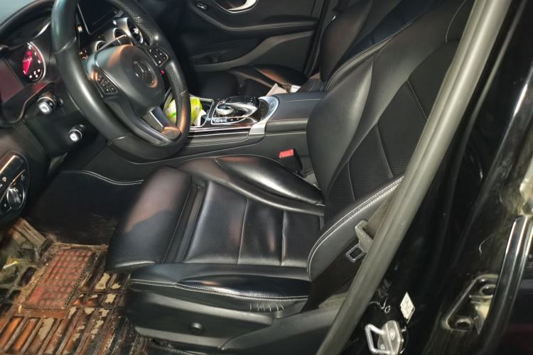 Used Mercedes-Benz GLC 2017 GLC 260 4MATIC Luxury Model Left Front Seat