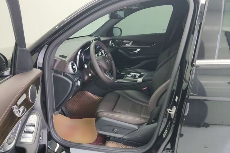 Used Mercedes-Benz GLC 2017 GLC 260 4MATIC Luxury Model Left Front Seat