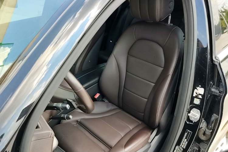 Used Mercedes-Benz GLC 2017 GLC 260 4MATIC Luxury Model Left Front Seat