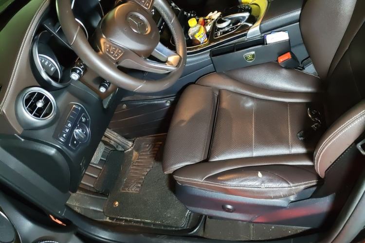 Used Mercedes-Benz GLC 2017 GLC 260 4MATIC Luxury Model Left Front Seat