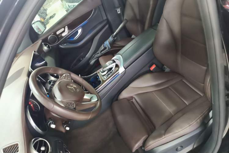 Used Mercedes-Benz GLC 2017 GLC 260 4MATIC Luxury Model Left Front Seat