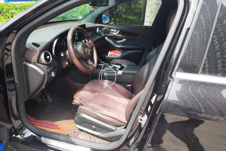 Used Mercedes-Benz GLC 2017 GLC 260 4MATIC Luxury Model Left Front Seat