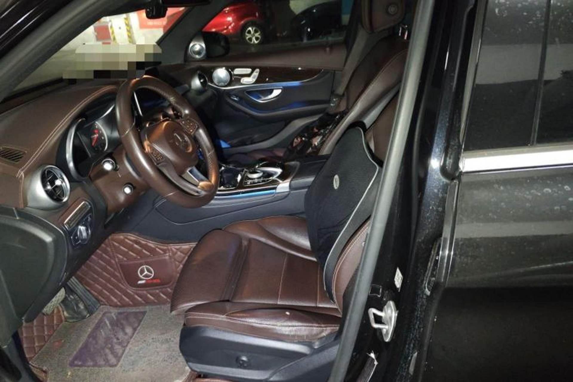Used Mercedes-Benz GLC 2017 GLC 260 4MATIC Dynamic Edition Left Front Seat