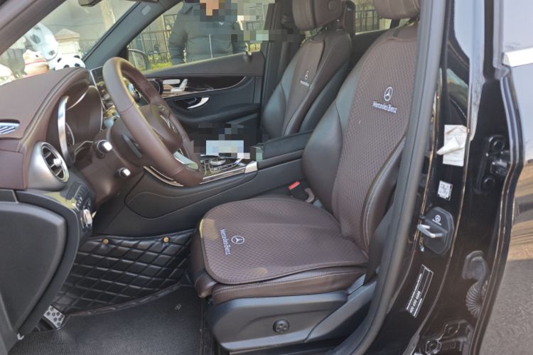 Used Mercedes-Benz GLC 2017 GLC 260 4MATIC Luxury Model Left Front Seat