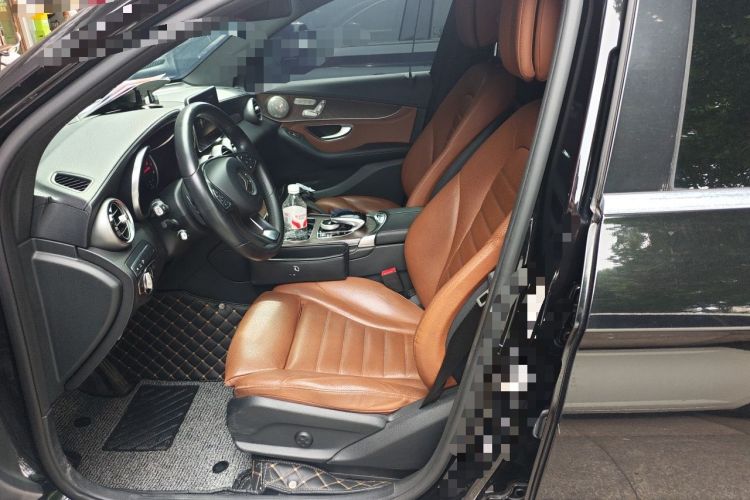 Used Mercedes-Benz GLC 2017 GLC 300 4MATIC Luxury Model Left Front Seat