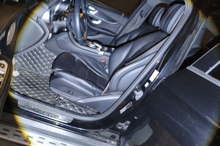 Used Mercedes-Benz GLC 2017 GLC 260 4MATIC Dynamic Edition Left Front Seat