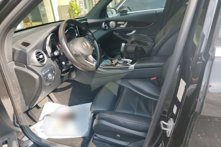 Used Mercedes-Benz GLC 2017 GLC 260 4MATIC Luxury Model Left Front Seat