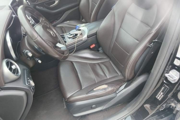 Used Mercedes-Benz GLC 2017 GLC 300 4MATIC Sport Edition Left Front Seat