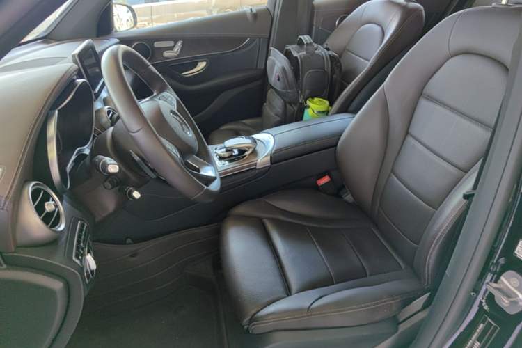 Used Mercedes-Benz GLC 2017 GLC 300 4MATIC Sport Edition Left Front Seat