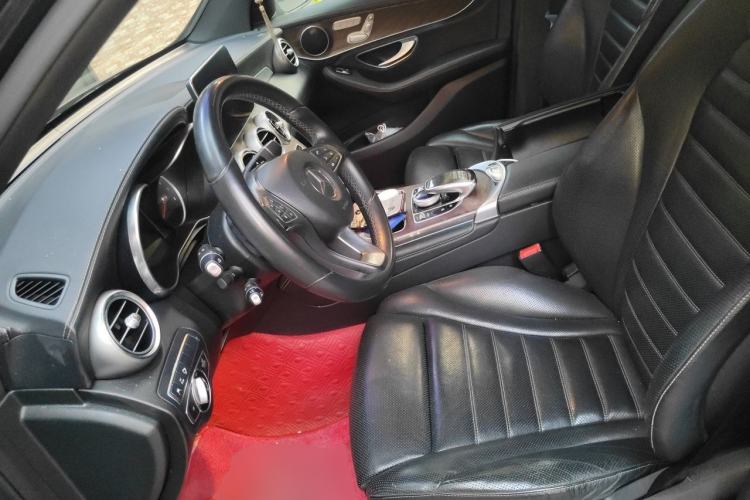 Used Mercedes-Benz GLC 2017 GLC 300 4MATIC Luxury Model Left Front Seat