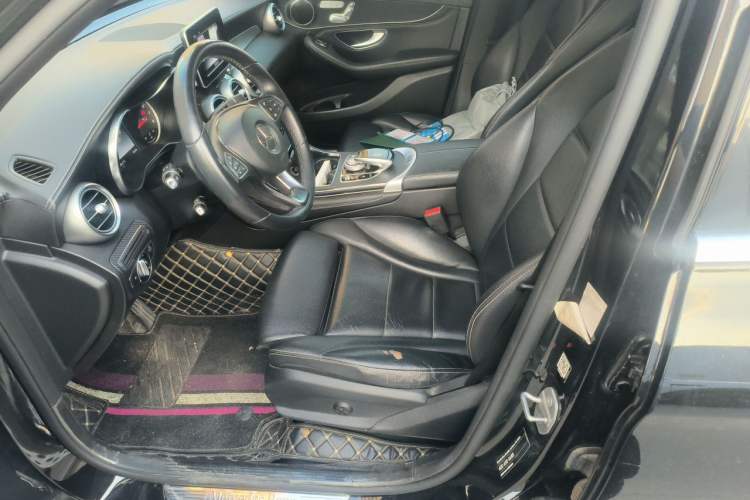 Used Mercedes-Benz GLC 2017 GLC 260 4MATIC Dynamic Edition Left Front Seat