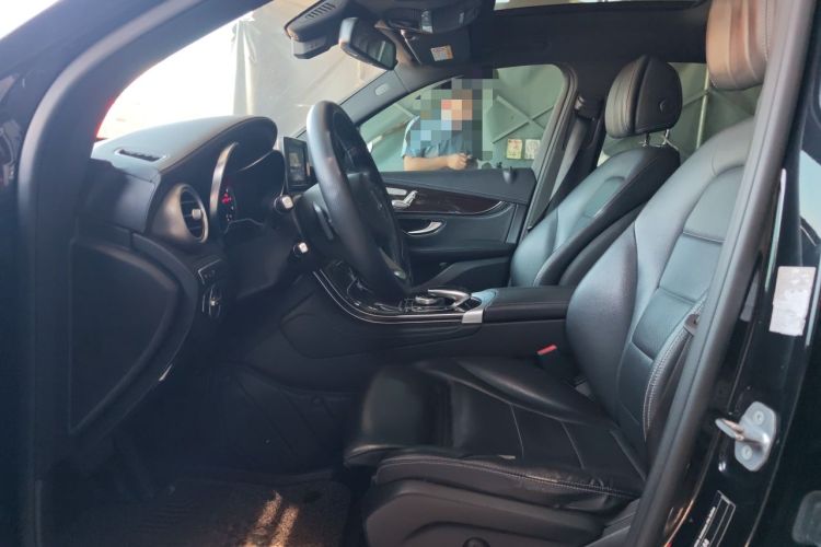 Used Mercedes-Benz GLC 2017 GLC 260 4MATIC Dynamic Edition Left Front Seat