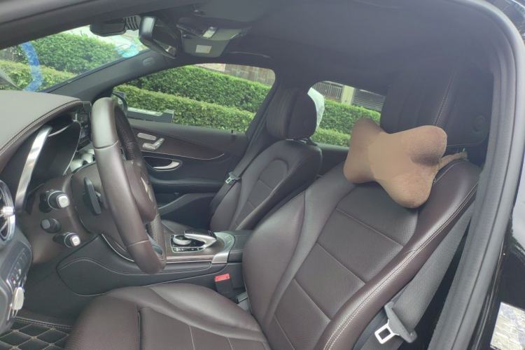 Used Mercedes-Benz GLC 2017 GLC 300 4MATIC Sport Edition Left Front Seat