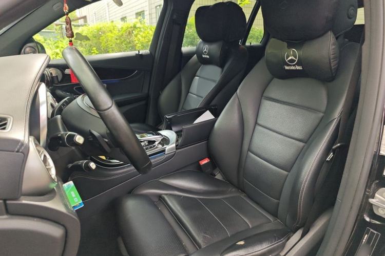 Used Mercedes-Benz GLC 2017 GLC 260 4MATIC Dynamic Edition Left Front Seat