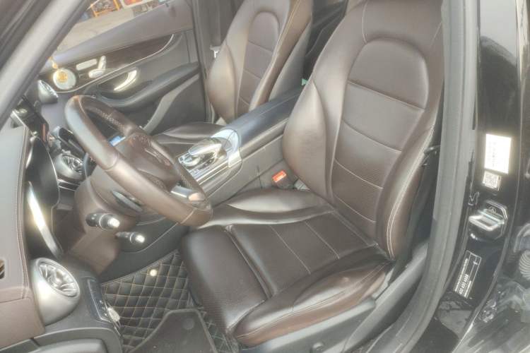Used Mercedes-Benz GLC 2017 GLC 260 4MATIC Luxury Model Left Front Seat