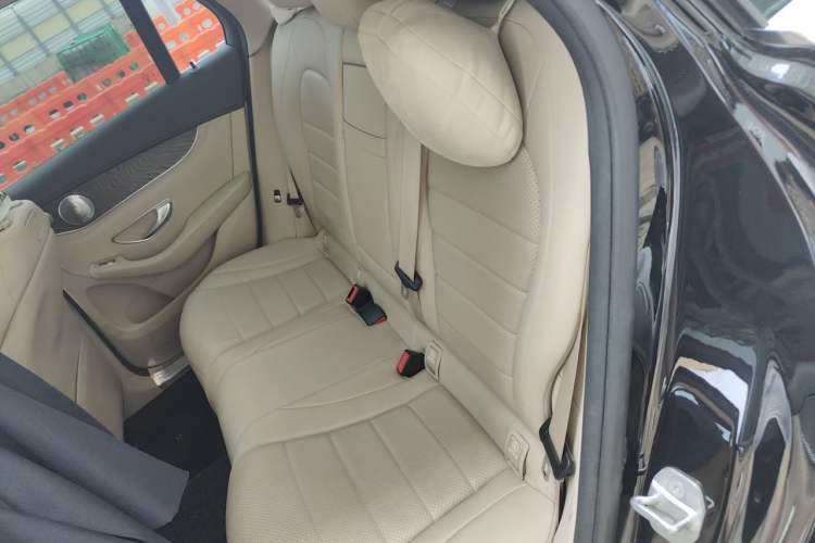 Used Mercedes-Benz GLC 2017 GLC 300 4MATIC Sport Edition Left Rear Seat