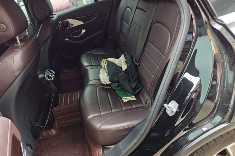 Used Mercedes-Benz GLC 2017 GLC 260 4MATIC Dynamic Edition Left Rear Seat