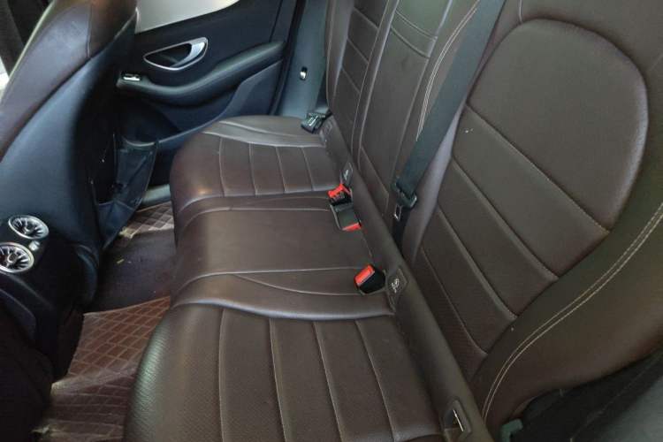Used Mercedes-Benz GLC 2017 GLC 200 4MATIC Left Rear Seat