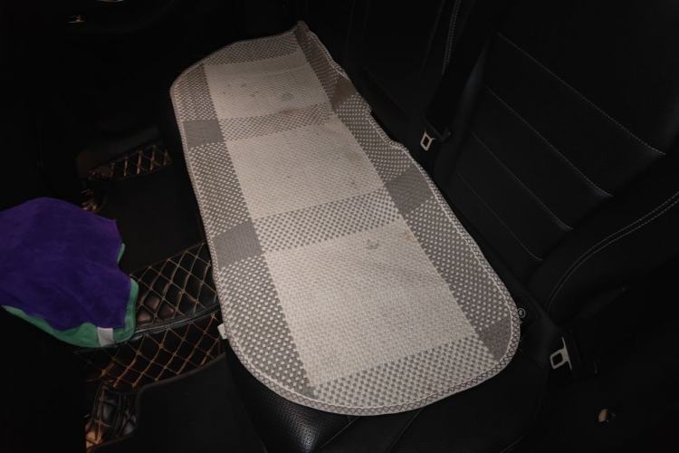 Used Mercedes-Benz GLC 2017 GLC 300 4MATIC Sport Edition Left Rear Seat