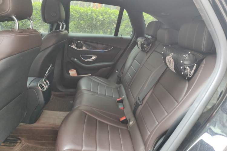 Used Mercedes-Benz GLC 2017 GLC 260 4MATIC Luxury Model Left Rear Seat