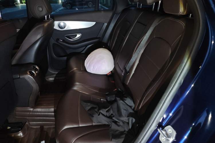 Used Mercedes-Benz GLC 2017 GLC 200 4MATIC Left Rear Seat
