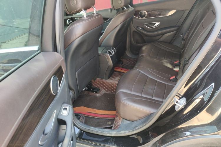 Used Mercedes-Benz GLC 2017 GLC 260 4MATIC Luxury Model Left Rear Seat