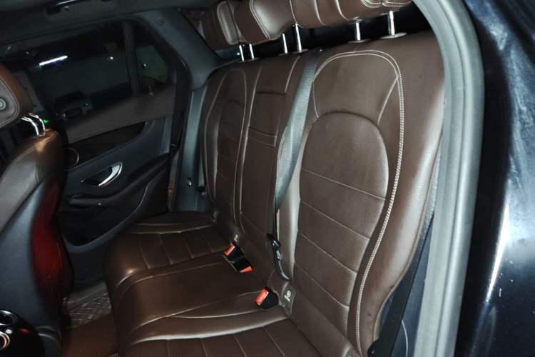 Used Mercedes-Benz GLC 2017 GLC 260 4MATIC Luxury Model Left Rear Seat