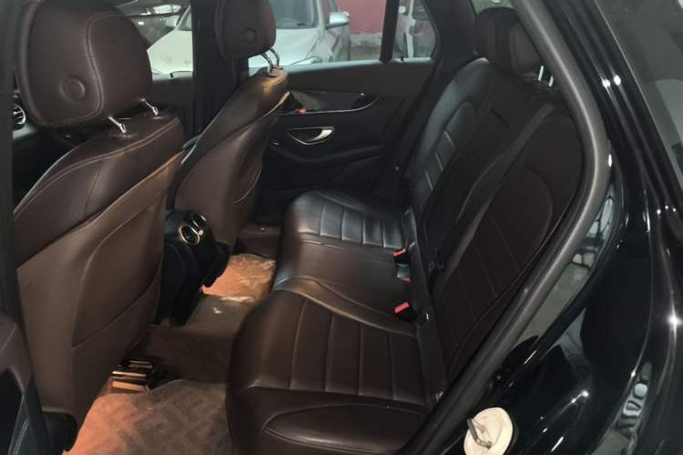 Used Mercedes-Benz GLC 2017 GLC 260 4MATIC Dynamic Edition Left Rear Seat