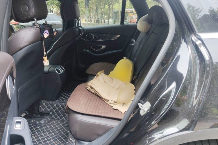 Used Mercedes-Benz GLC 2017 GLC 260 4MATIC Dynamic Edition Left Rear Seat