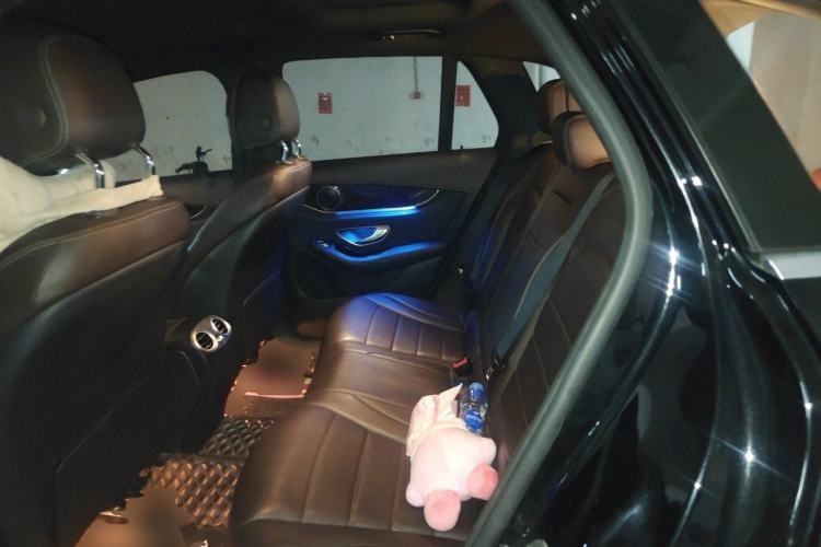 Used Mercedes-Benz GLC 2017 GLC 260 4MATIC Luxury Model Left Rear Seat