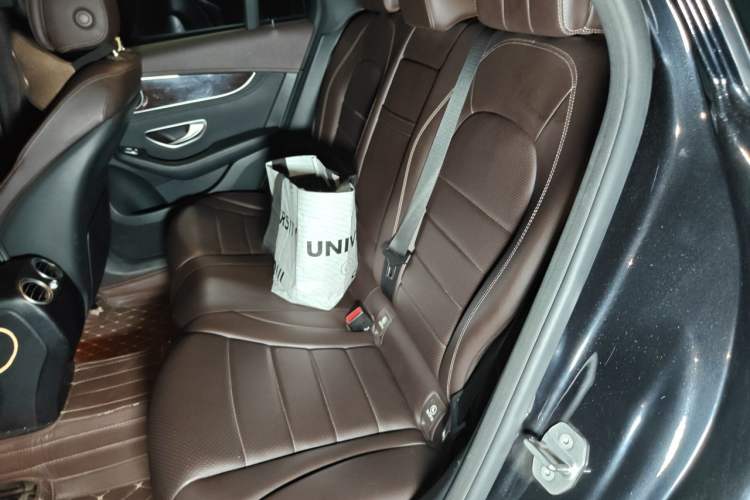 Used Mercedes-Benz GLC 2017 GLC 260 4MATIC Dynamic Edition Left Rear Seat