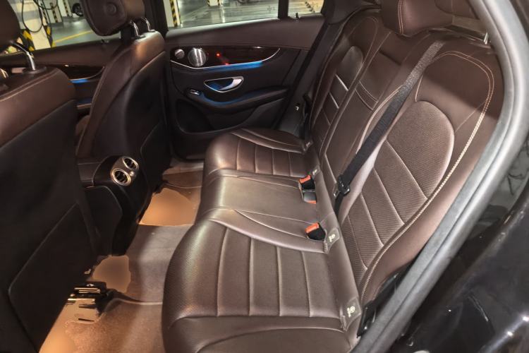 Used Mercedes-Benz GLC 2017 GLC 260 4MATIC Dynamic Edition Left Rear Seat