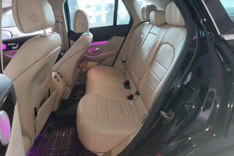 Used Mercedes-Benz GLC 2017 GLC 260 4MATIC Luxury Model Left Rear Seat