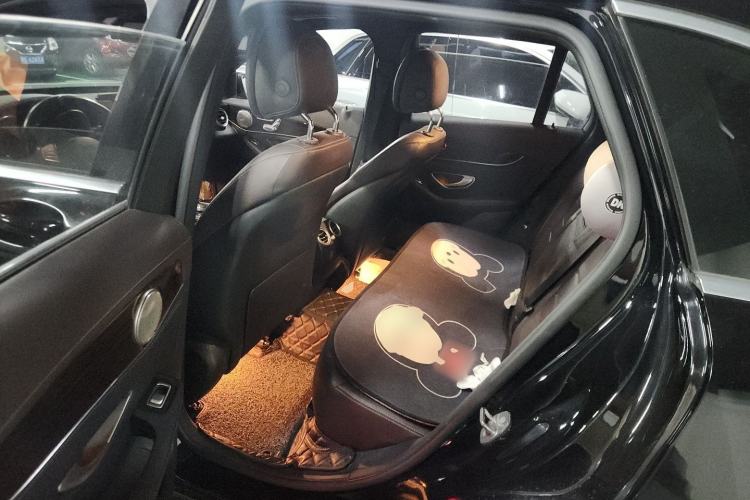 Used Mercedes-Benz GLC 2017 GLC 260 4MATIC Luxury Model Left Rear Seat