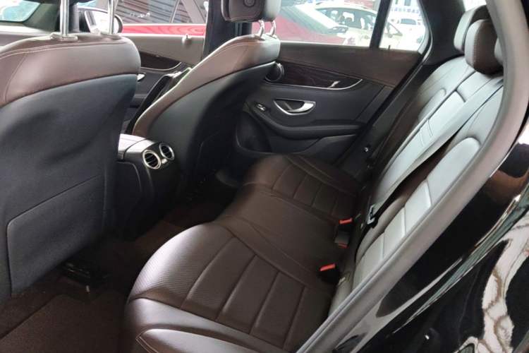 Used Mercedes-Benz GLC 2017 GLC 260 4MATIC Luxury Model Left Rear Seat