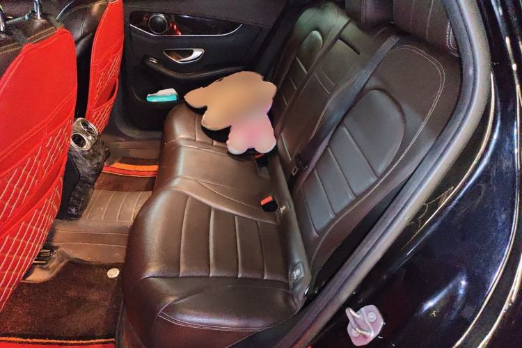 Used Mercedes-Benz GLC 2017 GLC 260 4MATIC Luxury Model Left Rear Seat