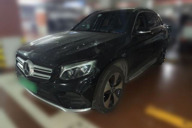 Mercedes-Benz GLC 2017 GLC 300 4MATIC Luxury Model usado