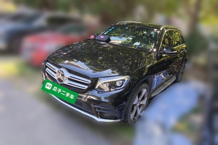Mercedes-Benz GLC 2017 GLC 300 4MATIC Luxury Model usado Guazi used car, China used car export, Used car for sale, Used cars, Cheapest cars for sale